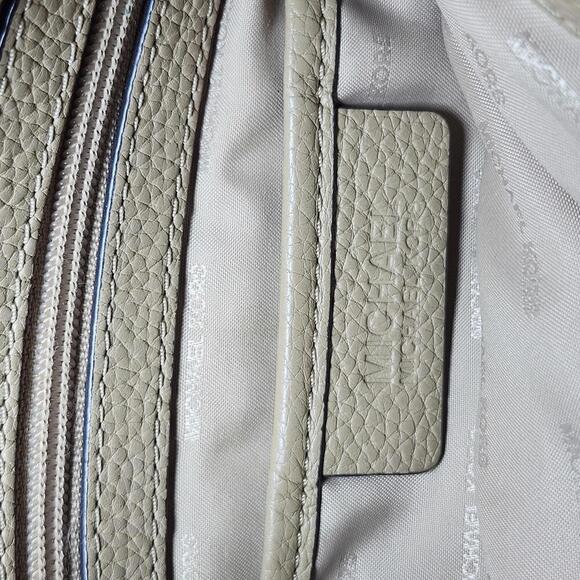 Michael Kors Pebble Leather Jet Set Large Chain Hobo Shoulder Bag 35F7GTTE3L - Picture 8 of 10